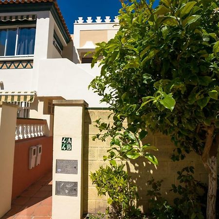 Apartamento Nerja Medina Exterior photo