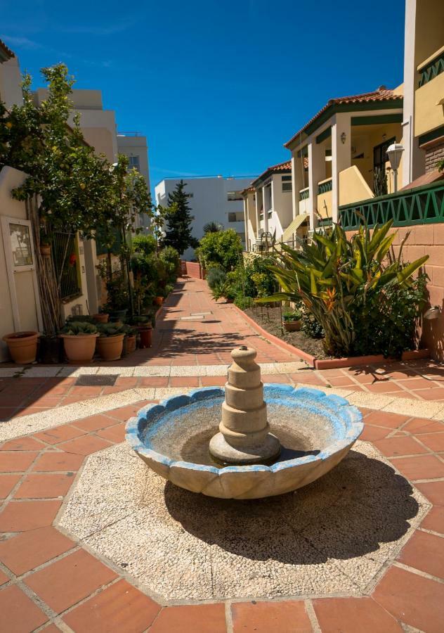 Apartamento Nerja Medina Exterior photo