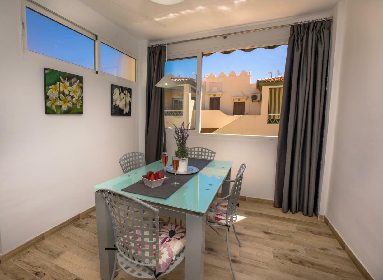 Apartamento Nerja Medina Exterior photo