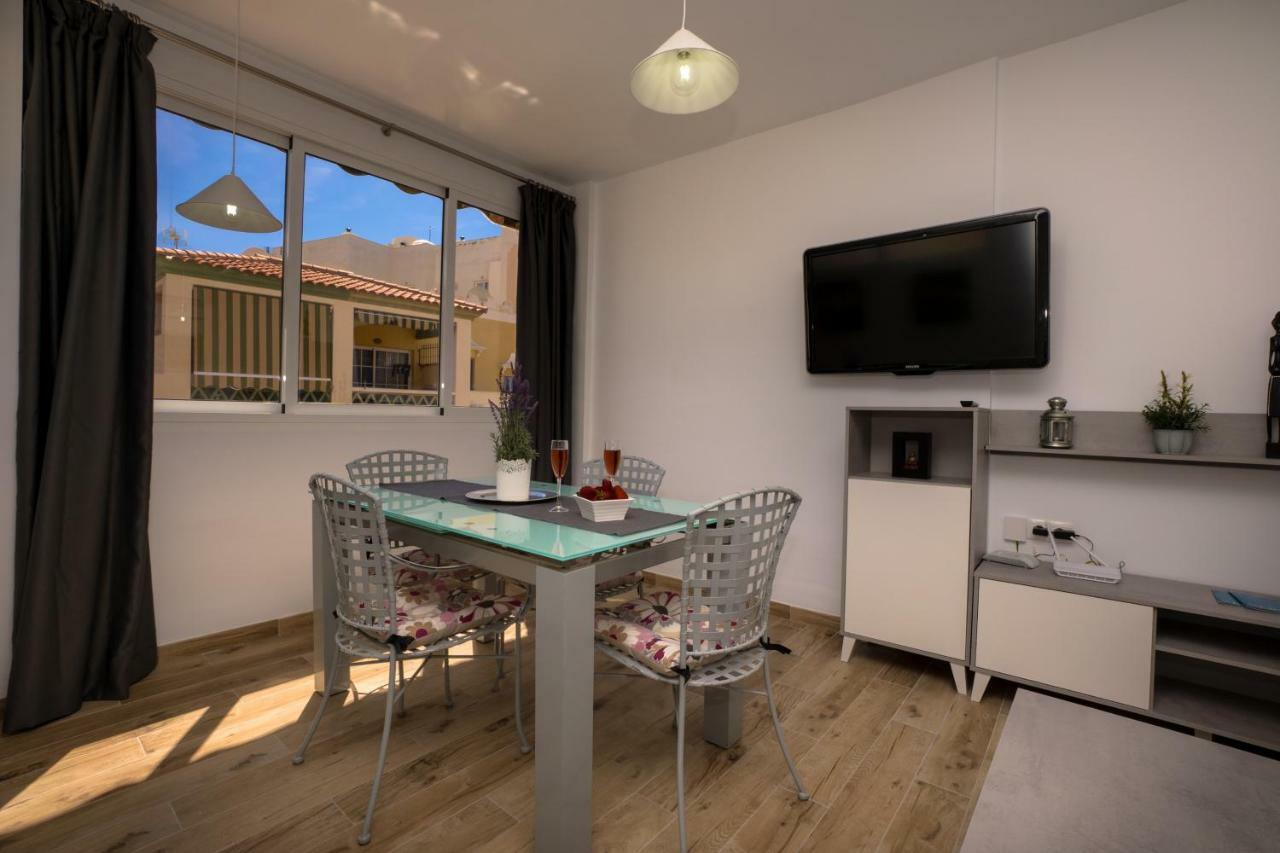 Apartamento Nerja Medina Exterior photo